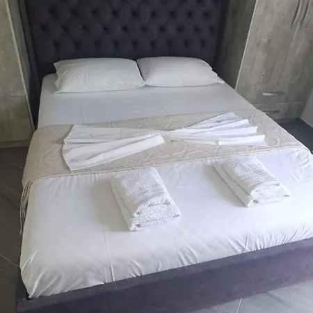 Le Gjero Luxury
