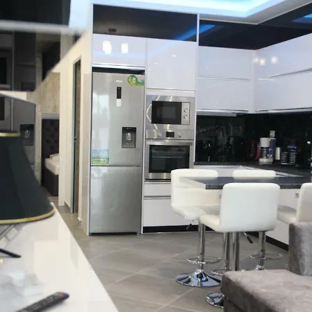 Apartment Le Gjero Luxury *