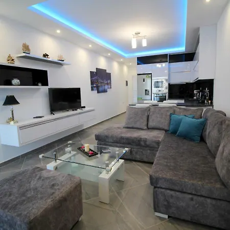 Le Gjero Luxury Apartment Ksamil