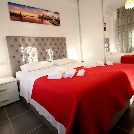 Le Gjero Luxury Apartment *
