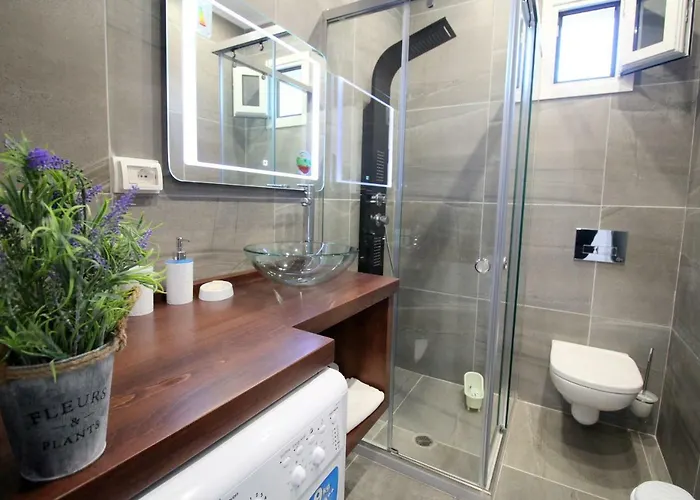 Le Gjero Luxury Ksamil